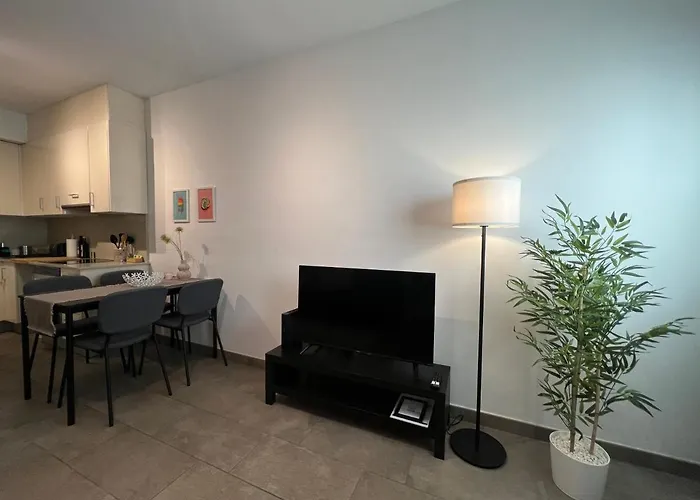 Cozy Apartment Well-Located In Terrassa, Barcelona