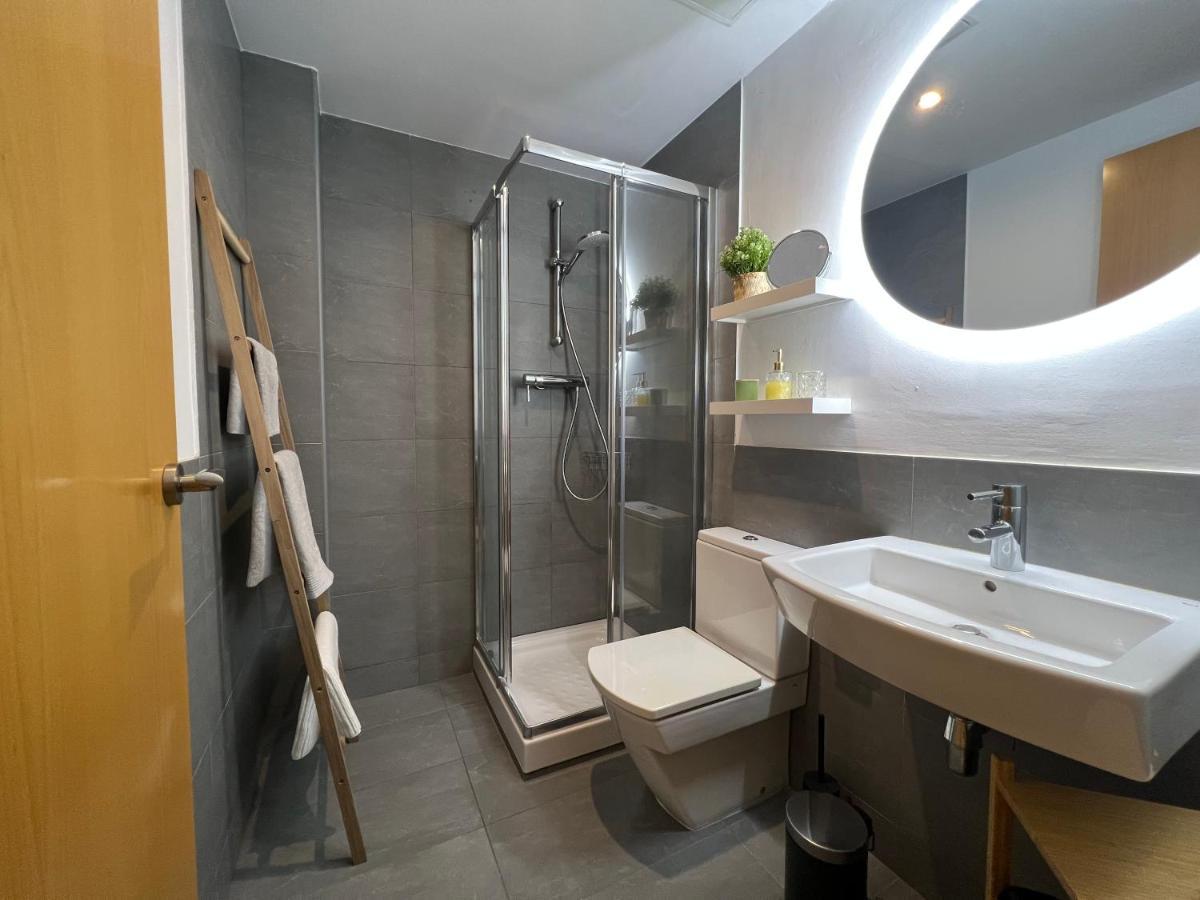 Cozy Well-located In Terrassa, Barcelona *